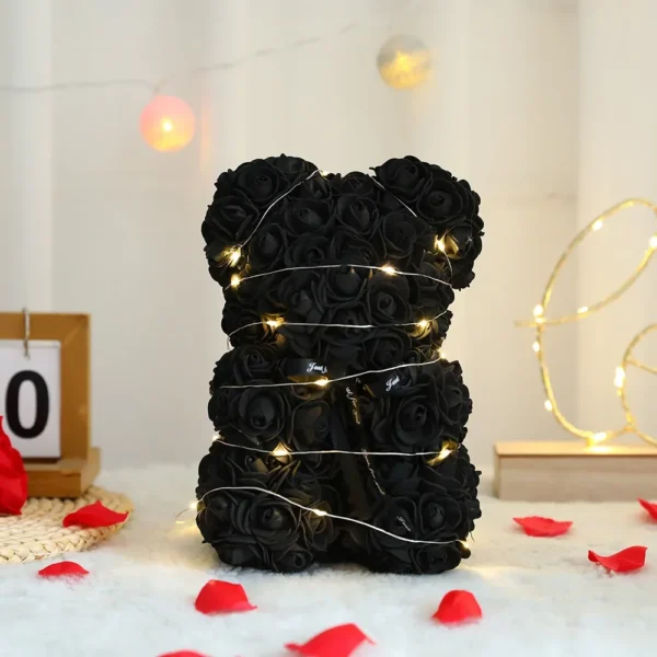 Urso de Rosas com Luz 25cm + Caixa Presente – Presente Romântico para Namorada, Aniversário, Casamento ou Dia das Mães - Imagem 9