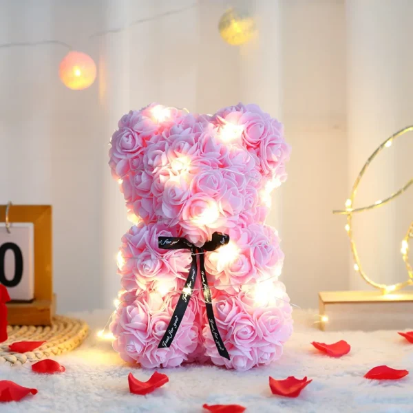 Urso de Rosas com Luz 25cm + Caixa Presente – Presente Romântico para Namorada, Aniversário, Casamento ou Dia das Mães - Imagem 10