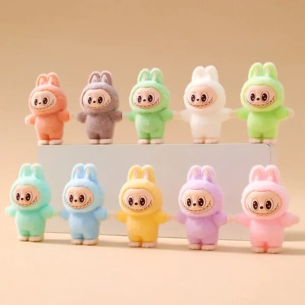 Mini Bonecos Labubu 4cm (9 Peças) — Decorativo, Colecionável, Flocking Premium, Embalagem Original - Imagem 4